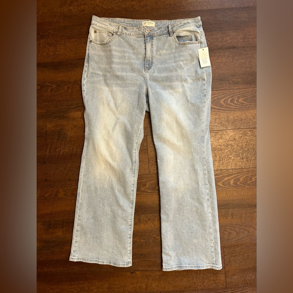 Eloquii Boot Cut Light Wash Denim Jeans Size 18